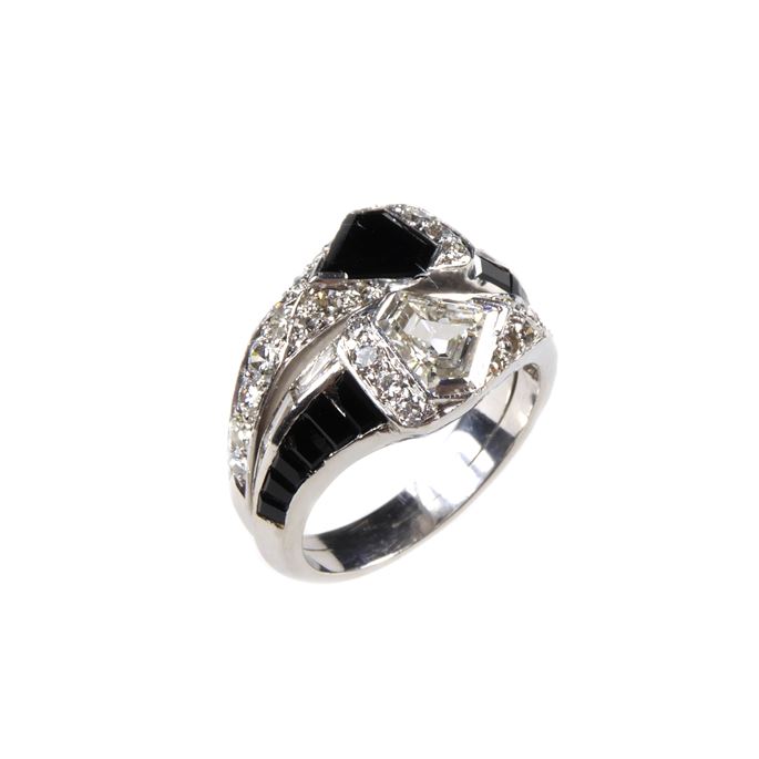 Art Deco onyx and diamond two row crossover cluster ring | MasterArt